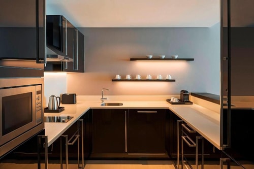 Three Bedroom Apartment Near Trade Center Dubai 7 Luxury Bookings