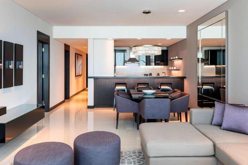 Three Bedroom Apartment Near Trade Center Dubai 4 Luxury Bookings