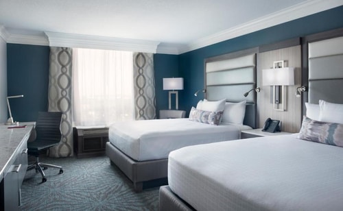 Standard Room Near Alamo Rent A Car ORL 0 Luxury Bookings