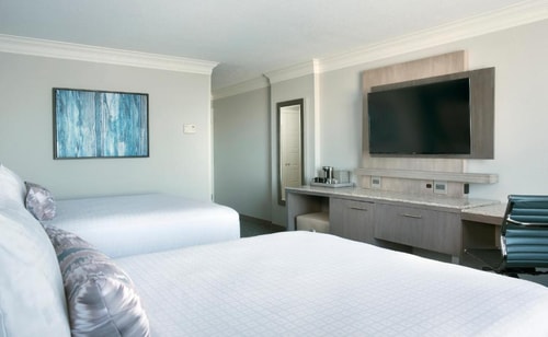 Standard Room Near Alamo Rent A Car ORL 1 Luxury Bookings