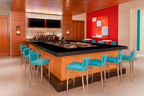 Queen Room Near Circle K ORL 9 Luxury Bookings