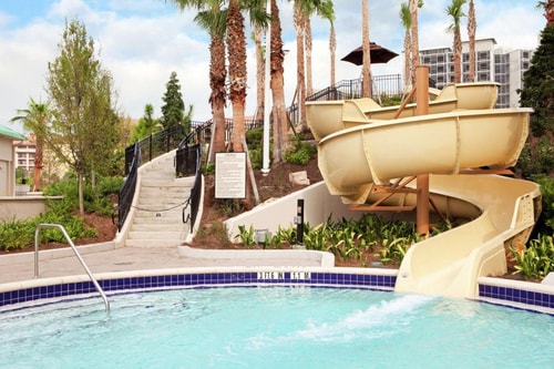 King Room Near Tesla Destination Charger ORL 13 Luxury Bookings