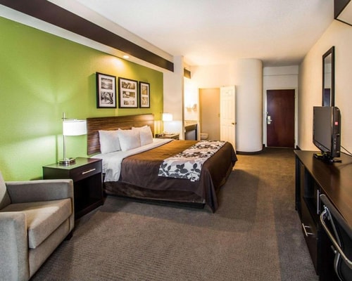 King Room Near Public Storage ORL 1 Luxury Bookings