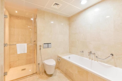 Standard One Bedroom Apartment Near WTC Metro Ab 9 Luxury Bookings