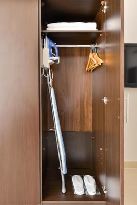 Standard One Bedroom Apartment Near WTC Metro Ab 12 Luxury Bookings