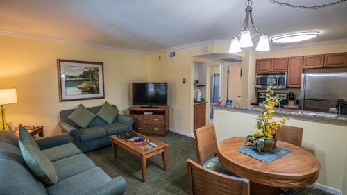 Executive One Bedroom Suite Near Halal Market ORL 4 Luxury Bookings