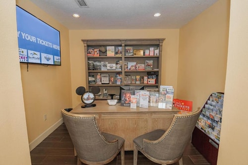 Two Bedroom Suite Near Cortland World Gateway ORL 10 Luxury Bookings