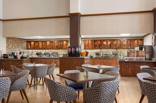 One Bedroom Suite Near Wonder Works ORL 11 Luxury Bookings