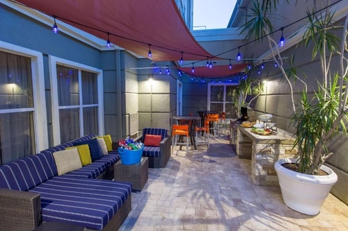 Premium Suite Near Wonder Works ORL 10 Luxury Bookings