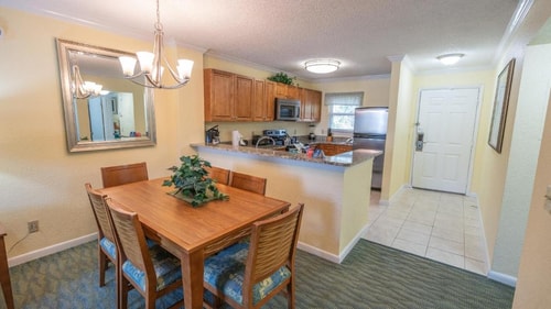 Executive Two Bedroom Suite Near Halal Market ORL 5 Luxury Bookings