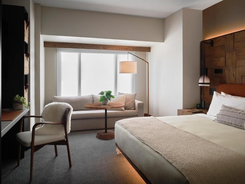 Alcove King Near Terrene SAN 1 Luxury Bookings