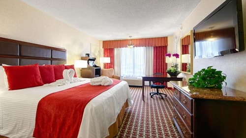 King Room Near McDonalds SAN 1 Luxury Bookings
