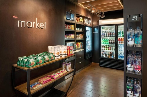 King Room Near Forest Lane Park SAN 6 Luxury Bookings