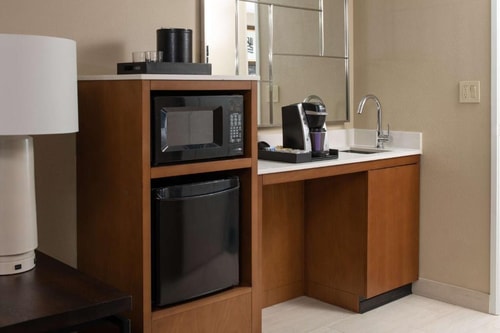 King Room Near Jack Drago Park SAN 2 Luxury Bookings