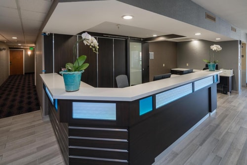 Standard King Room Near Liquor Locker SAN 7 Luxury Bookings