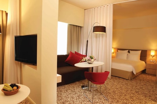 Family Suite Room Near Mall Of Emirates. 4 Luxury Bookings