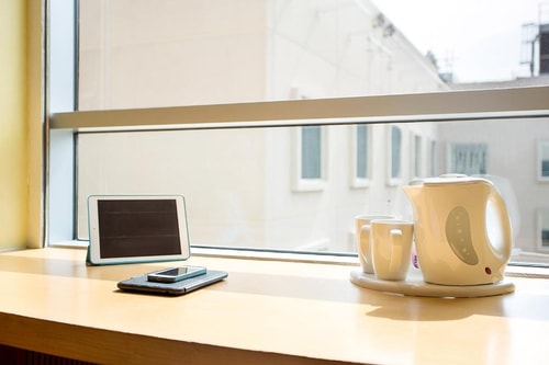Standard Room Near Mall of Emirates Dubai 2 Luxury Bookings