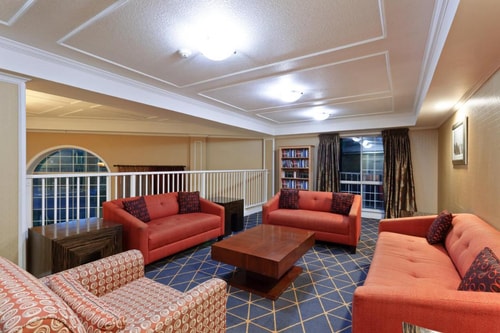 Standard King Room Near Lucent Education SAN 6 Luxury Bookings