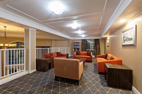Standard King Room Near Lucent Education SAN 8 Luxury Bookings