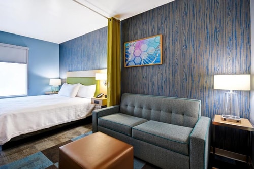 King Studio Suite Near Twist Bioscience SAN 2 Luxury Bookings