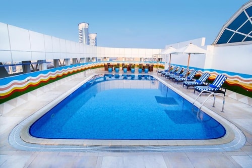 Deluxe Room Near The Waves Residence Dubai 11 Luxury Bookings