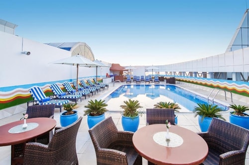 Deluxe Room Near The Waves Residence Dubai 21 Luxury Bookings