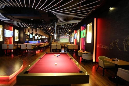 Deluxe Room Near Mashreq ATM By Luxury Bookings 18 Luxury Bookings