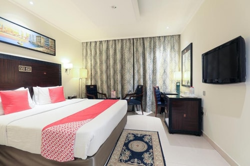 Classic Room Near Emarat Adhed 1 Luxury Bookings