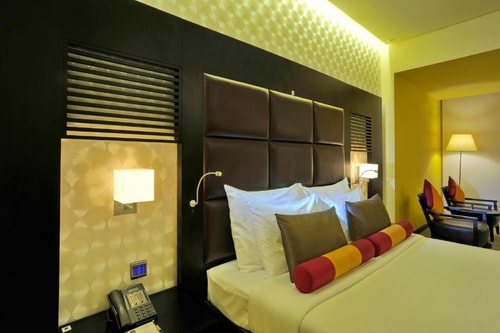 Classic Room Near Tea Stall 2 Luxury Bookings