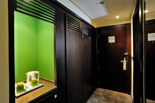Classic Room Near Tea Stall 8 Luxury Bookings