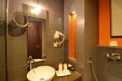Classic Room Near Tea Stall 14 Luxury Bookings