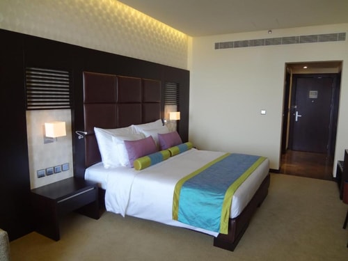 Classic Room Near Tea Stall 16 Luxury Bookings