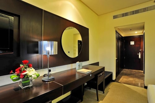 Classic Room Near Tea Stall 21 Luxury Bookings
