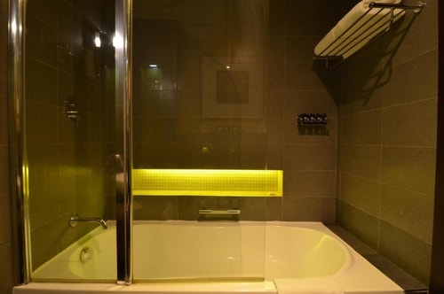 Classic Room Near Tea Stall 24 Luxury Bookings