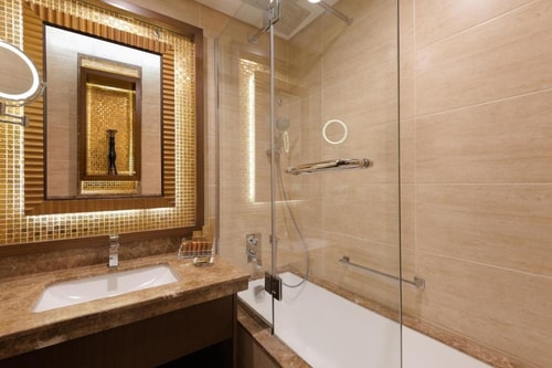 Standard Room Near Day To Day 10 Luxury Bookings