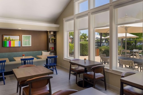 One Bedroom Suite Near Ideaya Biosciences SAN 9 Luxury Bookings