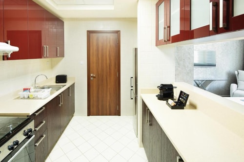 Standard One Bedroom Apartment Near Fmart Marina 6 Luxury Bookings