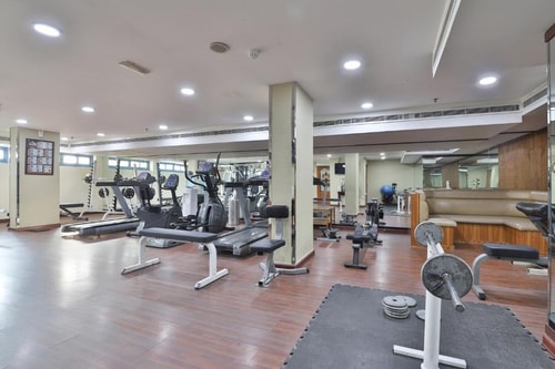 Standard Room Near Olympus fitness By Luxury 7 Luxury Bookings