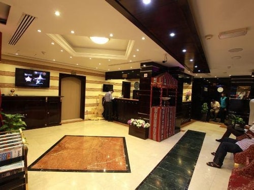 Standard Room Near Dubai star international 10 Luxury Bookings