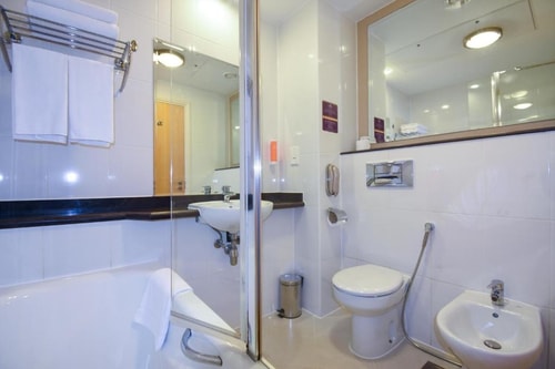 Double Room Near The Petshop DIP Megastore 4 Luxury Bookings
