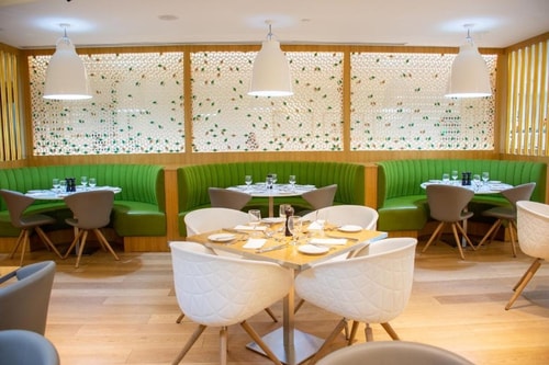 Double Room Near The Petshop DIP Megastore 22 Luxury Bookings