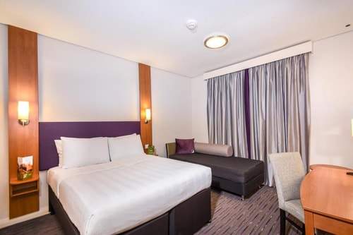 Double Room Near Imam Suhnoon Al Malki Mosque 3 Luxury Bookings