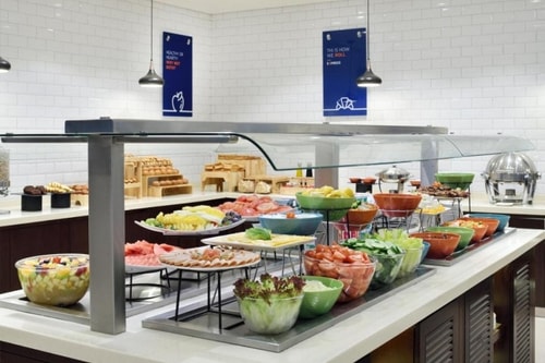 Standard Room Near Abu Dhabi University 6 Luxury Bookings