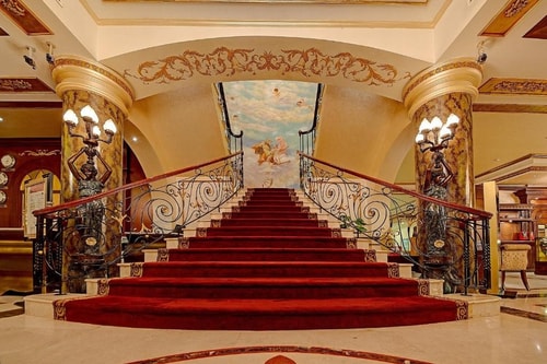 Superior Room Near Dubai Uniforms Supplier 15 Luxury Bookings