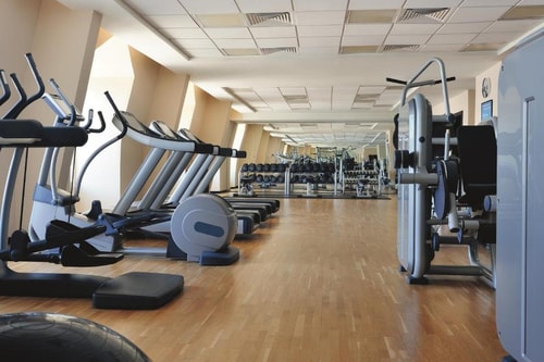Standard Room Near United Hyper Market 7 Luxury Bookings