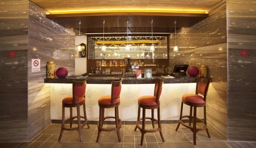 Standard Room Near BurJuman 17 Luxury Bookings