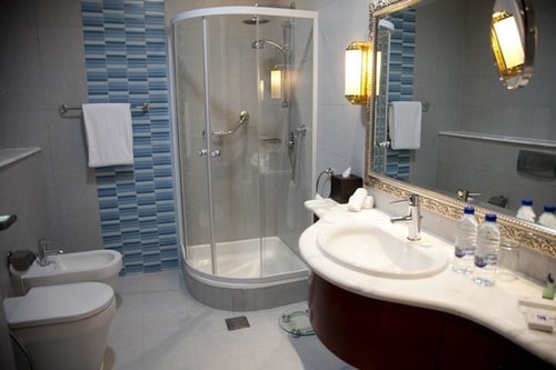 Deluxe Room Near Al Barsha Pond Park Dubai 4 Luxury Bookings