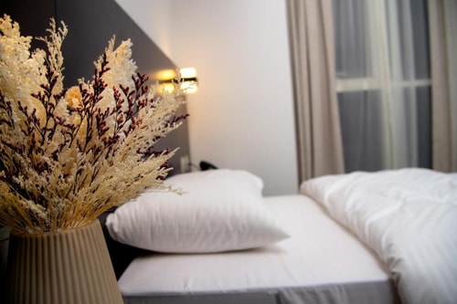 Superior Room Near Traditional Souq Naif Deira 3 Luxury Bookings