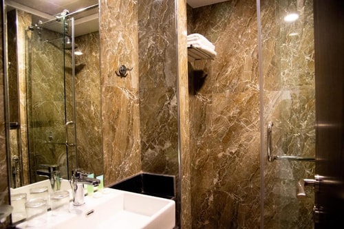 Superior Room Near Traditional Souq Naif Deira 19 Luxury Bookings