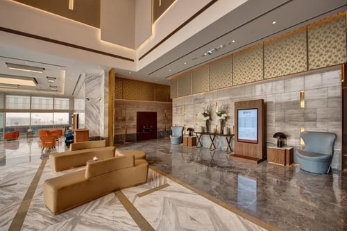 Executive King Or Twin Room Near DXB Science Park 7 Luxury Bookings
